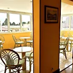 Rio Hotel